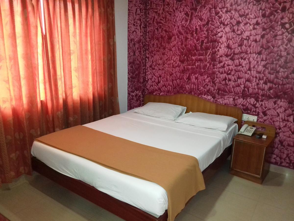 Sri Srinivasar Residency Ξενοδοχείο Vellore Εξωτερικό φωτογραφία