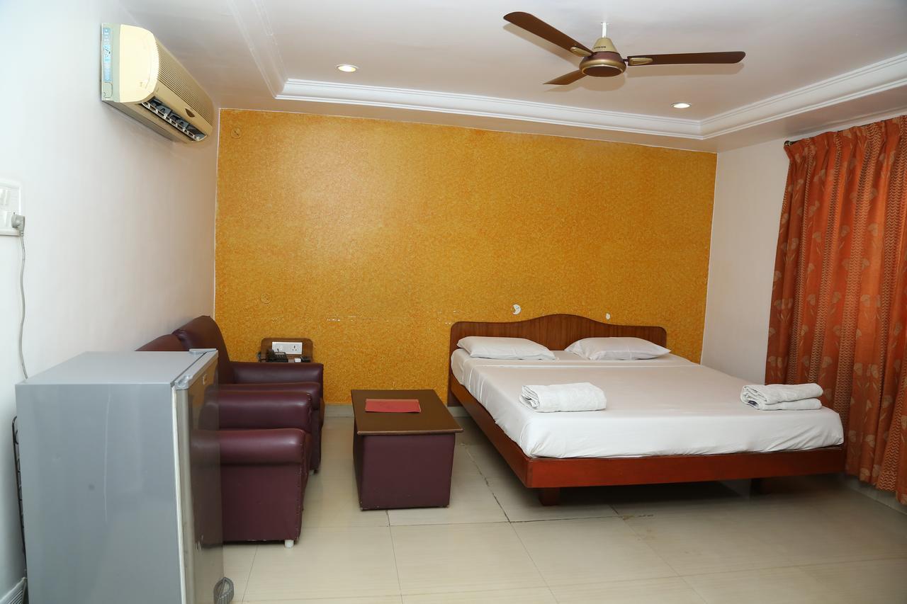 Sri Srinivasar Residency Ξενοδοχείο Vellore Εξωτερικό φωτογραφία
