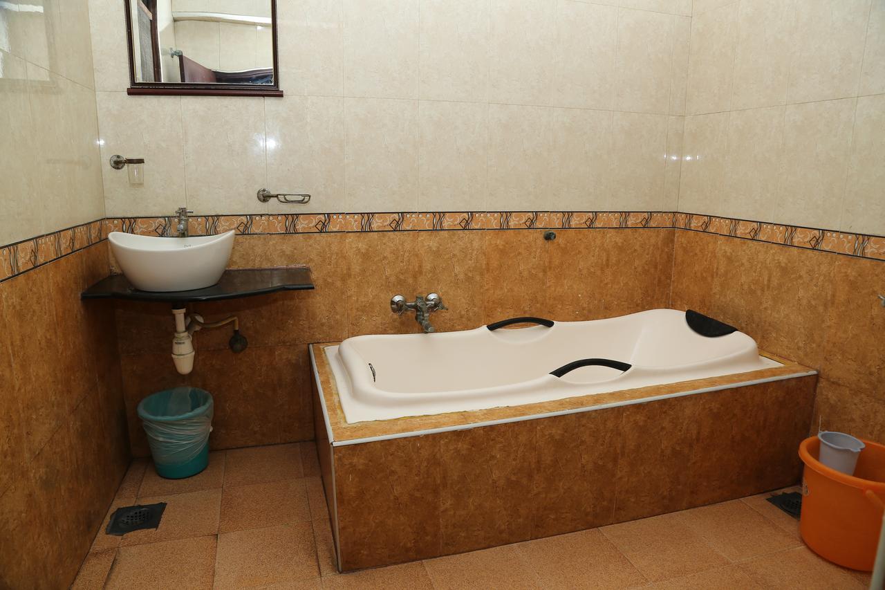 Sri Srinivasar Residency Ξενοδοχείο Vellore Εξωτερικό φωτογραφία