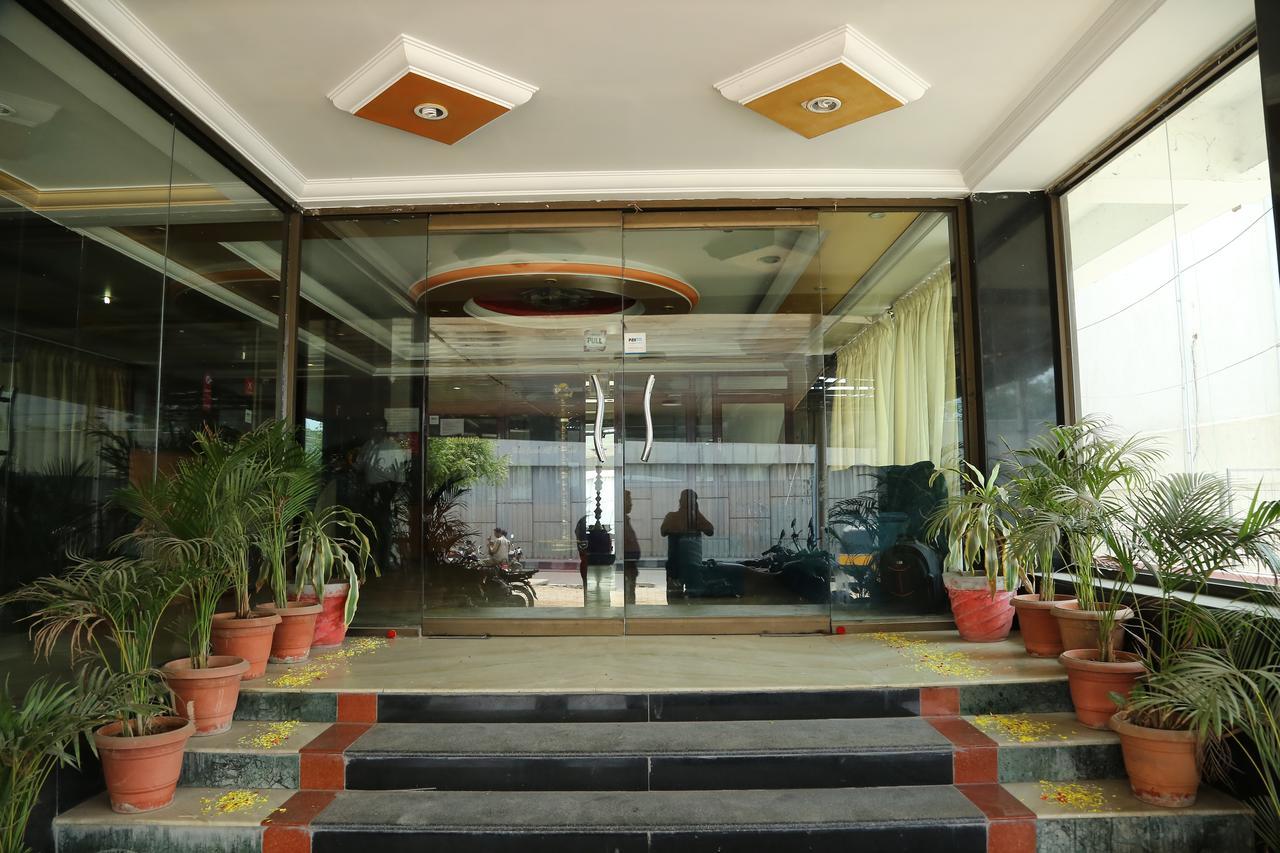 Sri Srinivasar Residency Ξενοδοχείο Vellore Εξωτερικό φωτογραφία