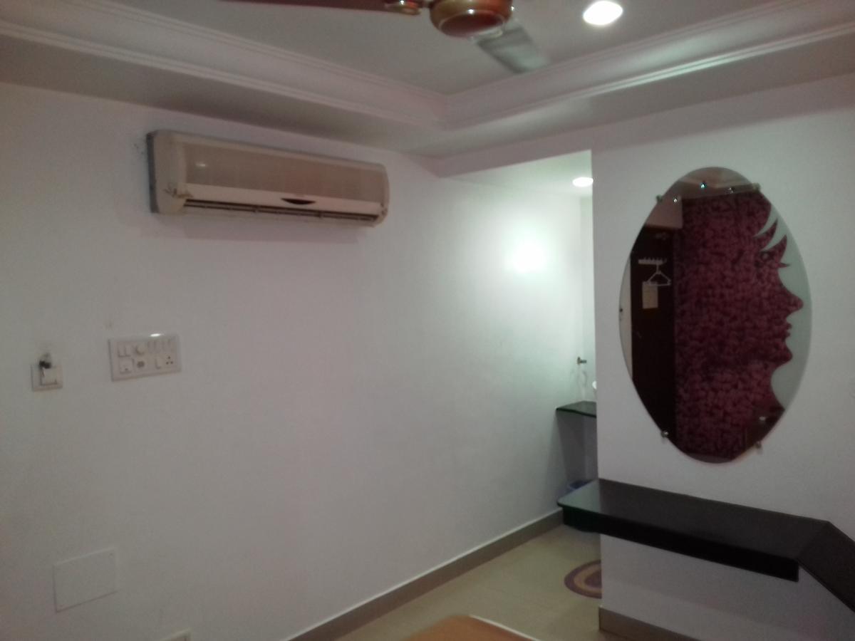 Sri Srinivasar Residency Ξενοδοχείο Vellore Εξωτερικό φωτογραφία