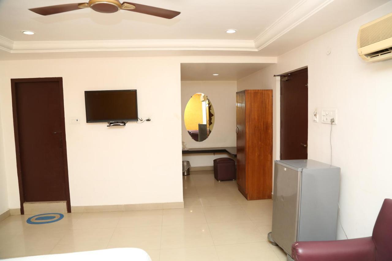Sri Srinivasar Residency Ξενοδοχείο Vellore Εξωτερικό φωτογραφία