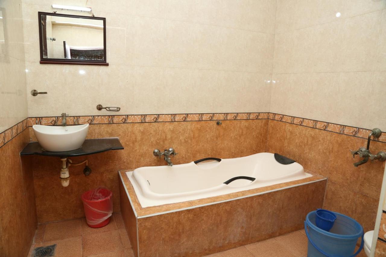 Sri Srinivasar Residency Ξενοδοχείο Vellore Εξωτερικό φωτογραφία
